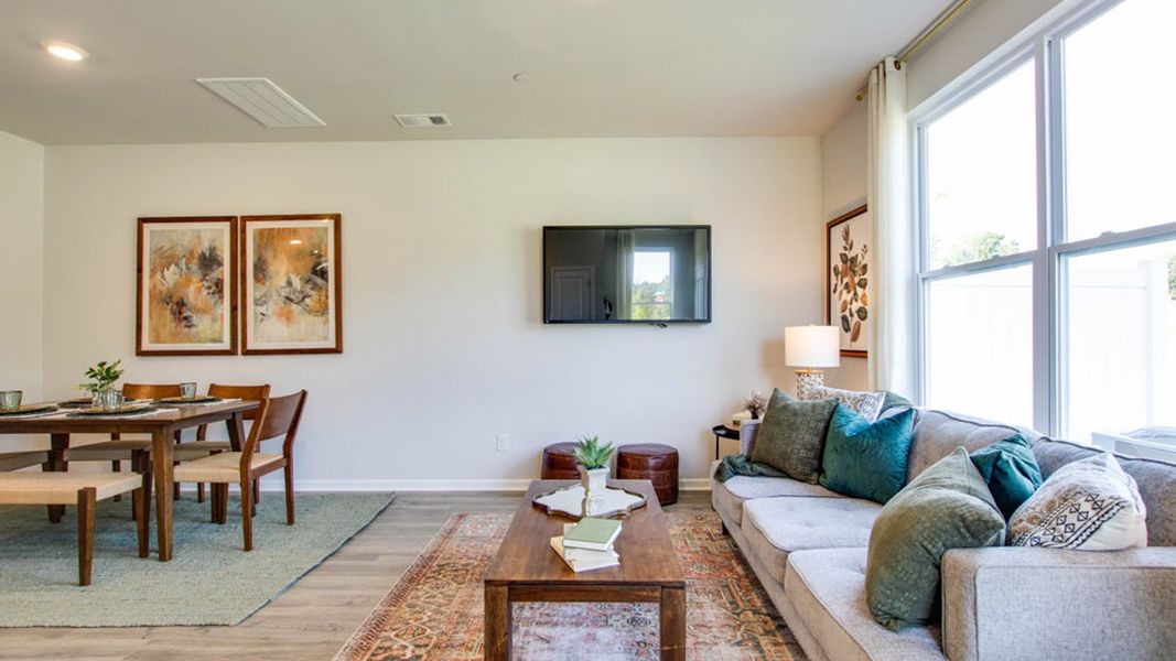Furnished interior view inside a new home in Woodbridge Glen Townhomes, Lebanon (Image 17).