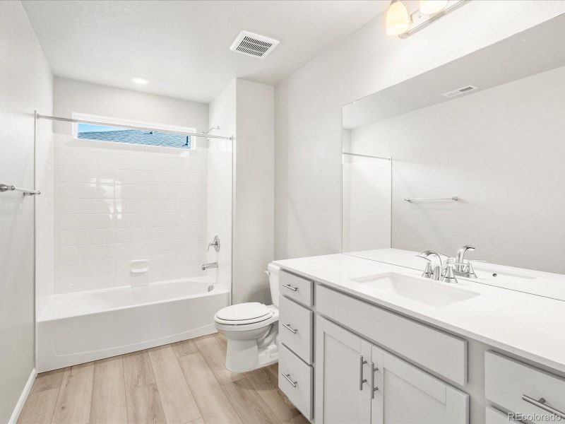 Photos are representative only and are not of the actual home. Actual finishes, elevation, and features may vary.