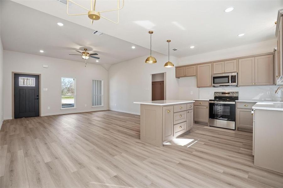 Image 37 of a home in .