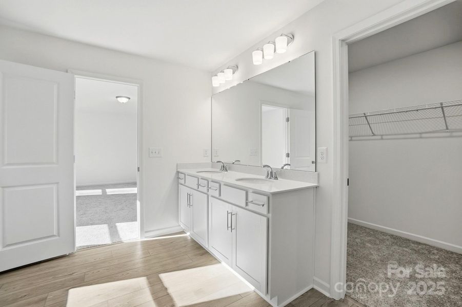 Furnished interior view inside a new home in Bellina, York (Image 7).