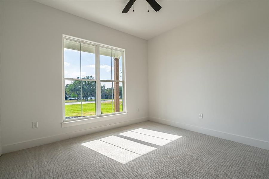 Spacious, unfurnished interior of a new home in , Granbury (Image 25). Spacious, unfurnished interior of a new home in , Granbury (Image 25).