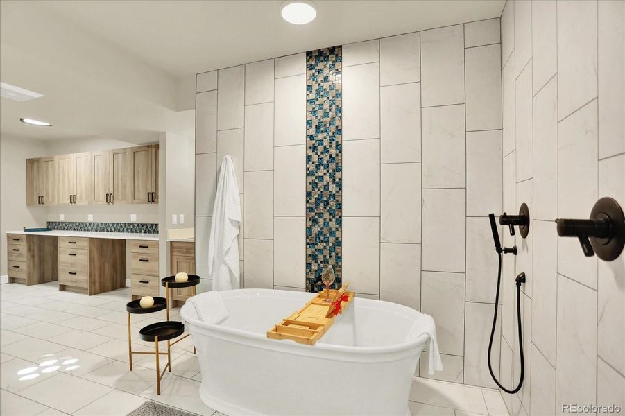 Furnished interior view inside a new home in , Colorado Springs (Image 8).