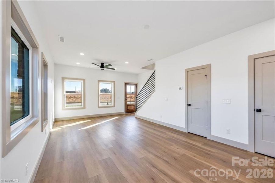 Spacious, unfurnished interior of a new home in , Hickory (Image 36).