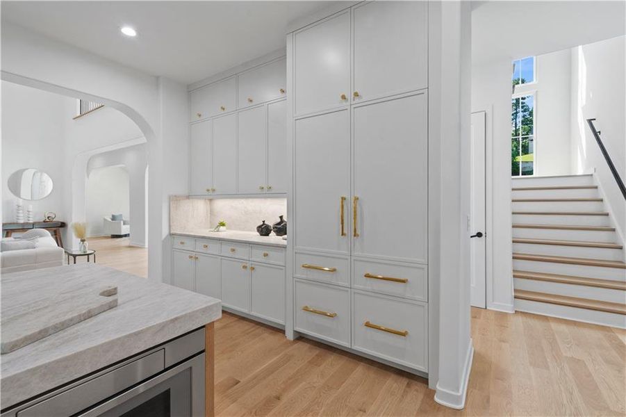 Furnished interior view inside a new home in , Alpharetta (Image 71).