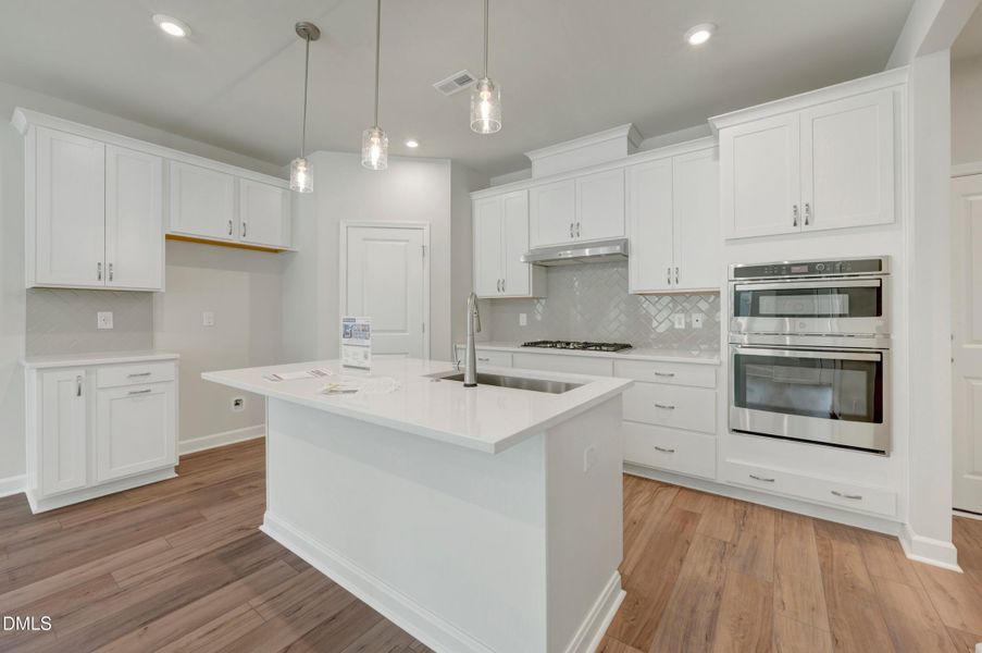 RAL_MewsatHoldingVillage_Sampson-MewsatH