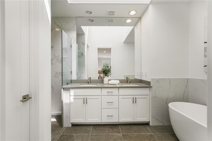 Furnished interior view inside a new home in , Atlanta (Image 28).