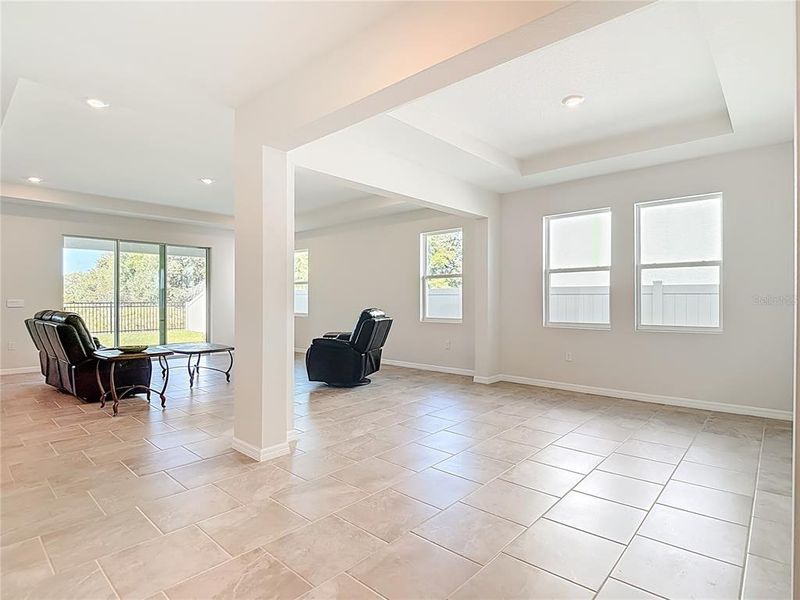 Spacious, unfurnished interior of a new home in Mirada, San Antonio (Image 62).