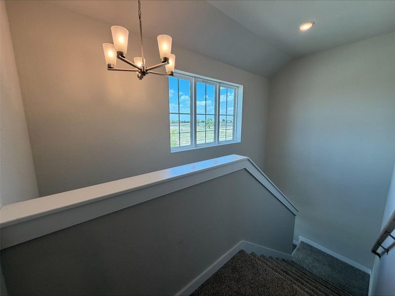 Spacious, unfurnished interior of a new home in Creeks Crossing, Elgin (Image 9).