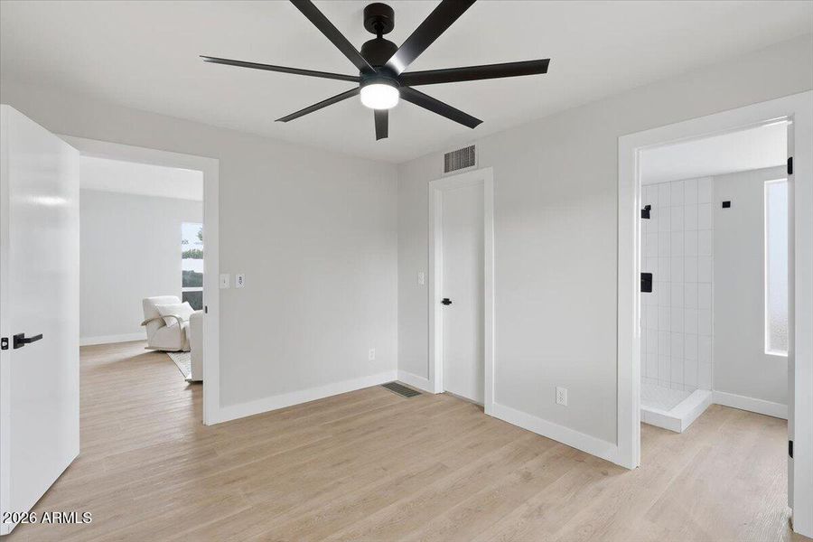 En suite Guest bedroom En suite Guest bedroom