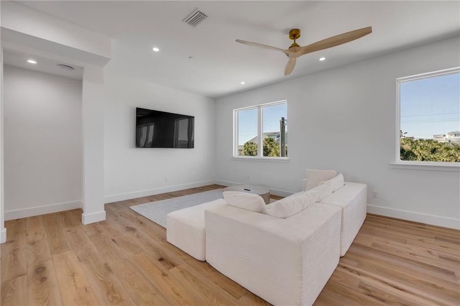 Furnished interior view inside a new home in , New Smyrna Beach (Image 42). Furnished interior view inside a new home in , New Smyrna Beach (Image 42).