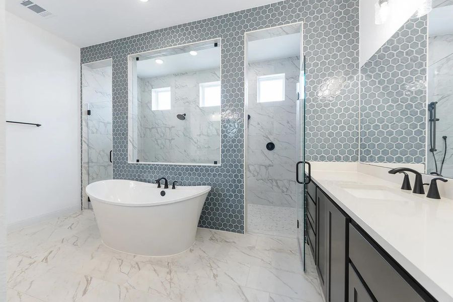 Furnished interior view inside a new home in Lariat - 70', Liberty Hill (Image 10).