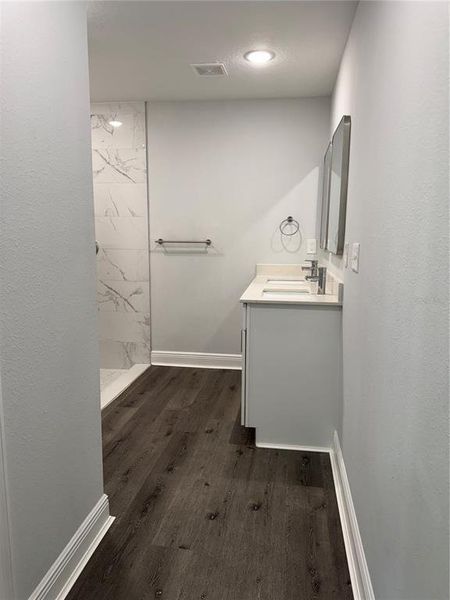 Furnished interior view inside a new home in , Ocala (Image 7).