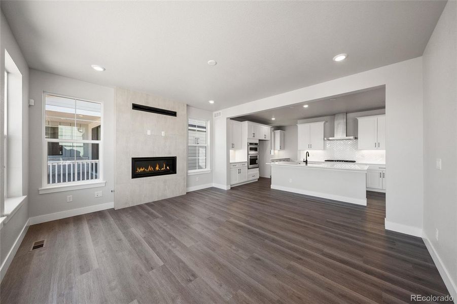 Spacious, unfurnished interior of a new home in , Littleton (Image 34).