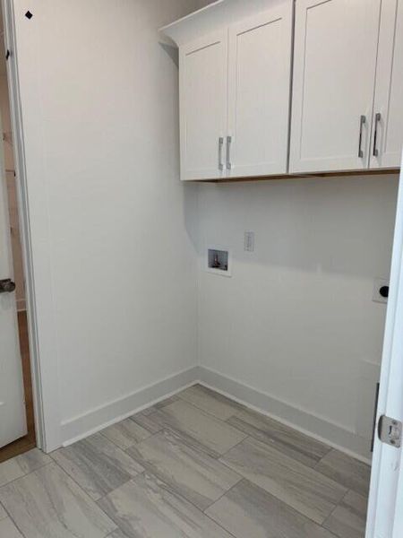 Spacious, unfurnished interior of a new home in Central Park, James Island (Image 27).