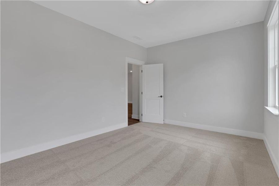Spacious, unfurnished interior of a new home in Arbor West, Dawsonville (Image 40).