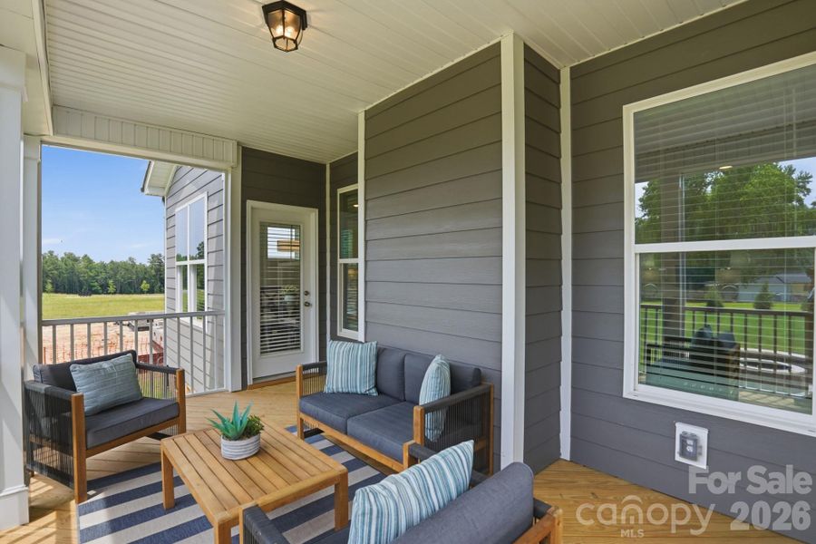 Screened in Porch Screened in Porch