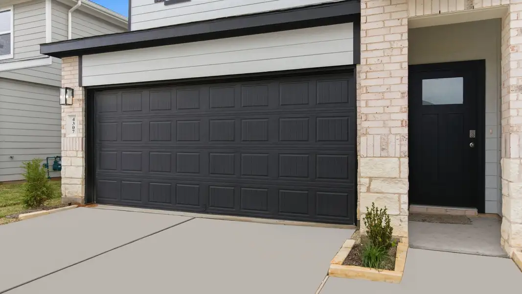 Exterior details and patio area of a home in Sorrento, Richmond (Image 3).