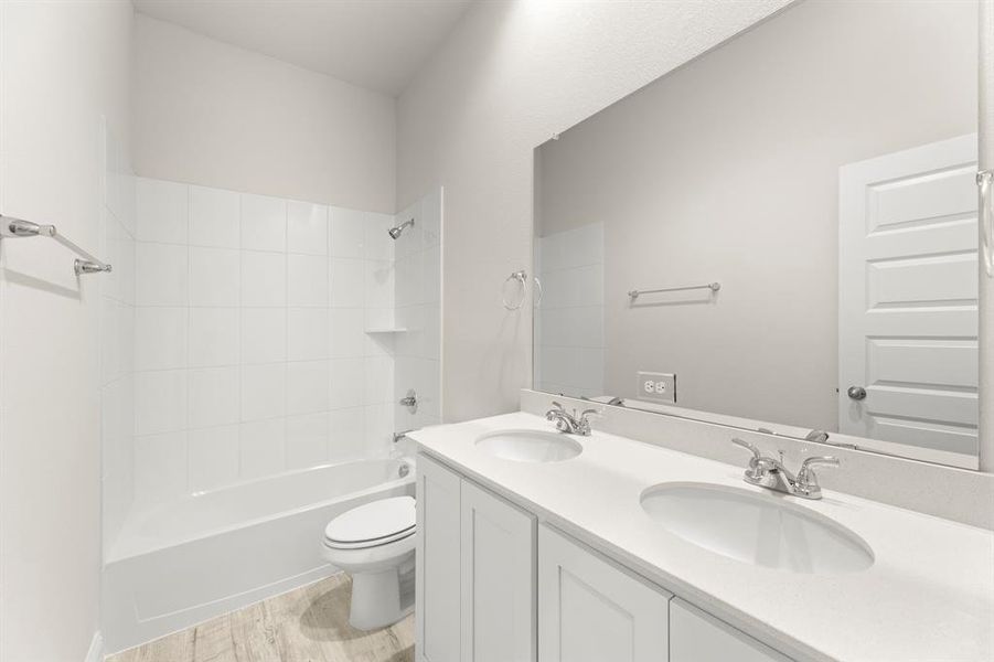 06. 3013 Rembrandt - 2ND Bath