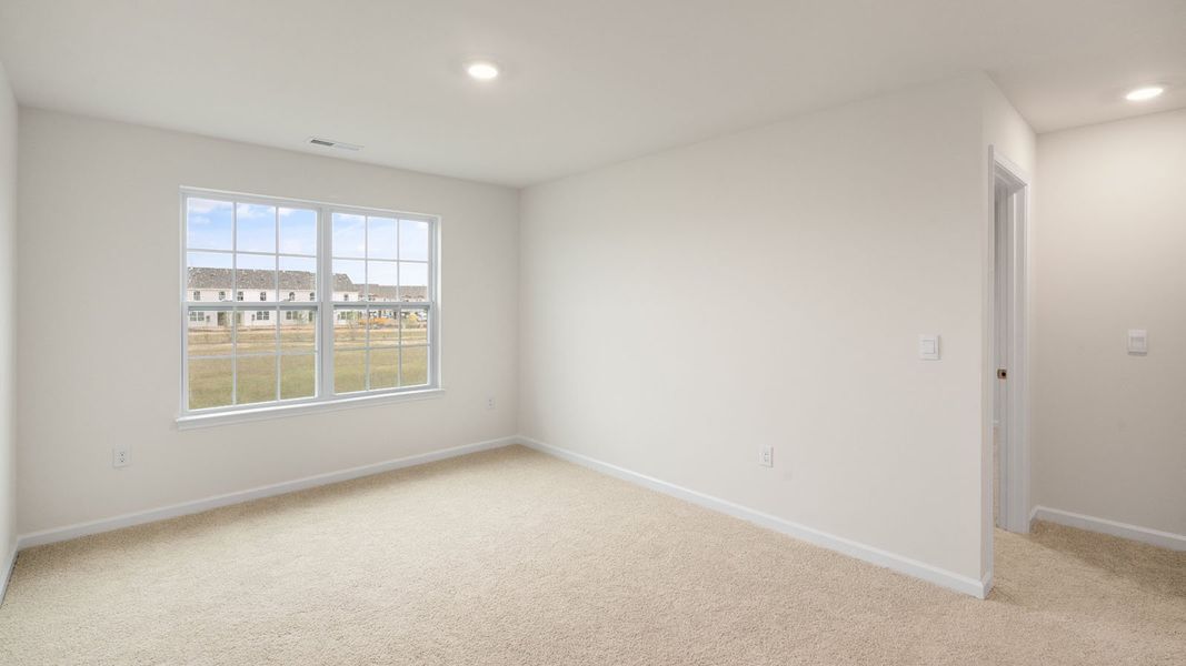 Spacious, unfurnished interior of a new home in The Reserve at Prestleigh, Wake Forest (Image 25).