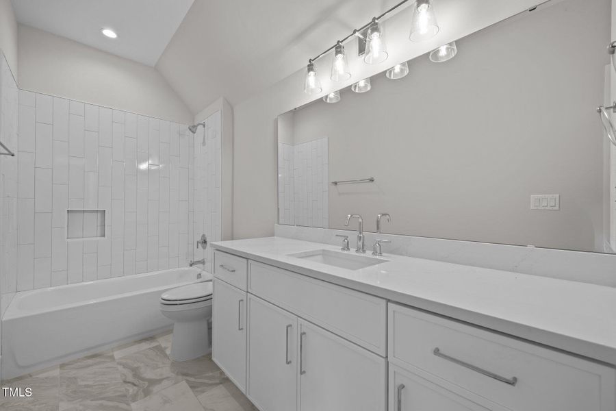 54-web-or-mls-5Z8A2920