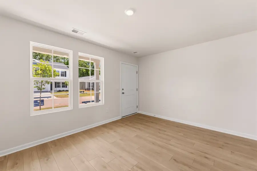 Spacious, unfurnished interior of a new home in Braxton Place, Moore (Image 15). Spacious, unfurnished interior of a new home in Braxton Place, Moore (Image 15).