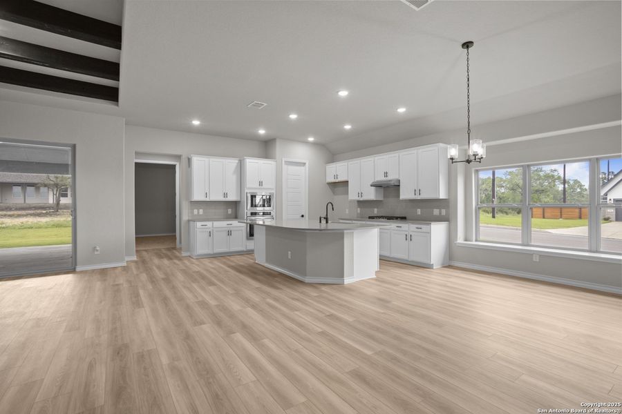 Image 10 of a home in Potranco Oaks.