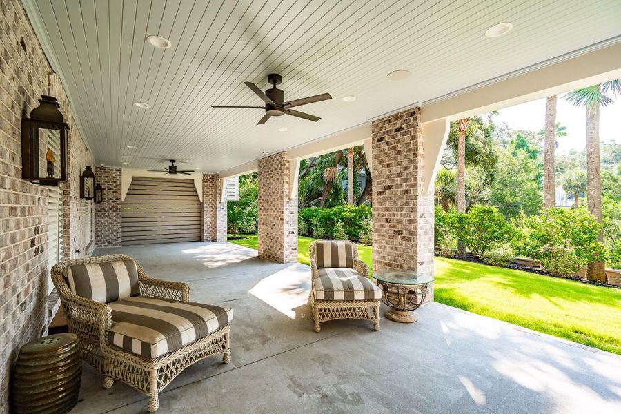 Exterior details and patio area of a home in , Mount Pleasant (Image 33).