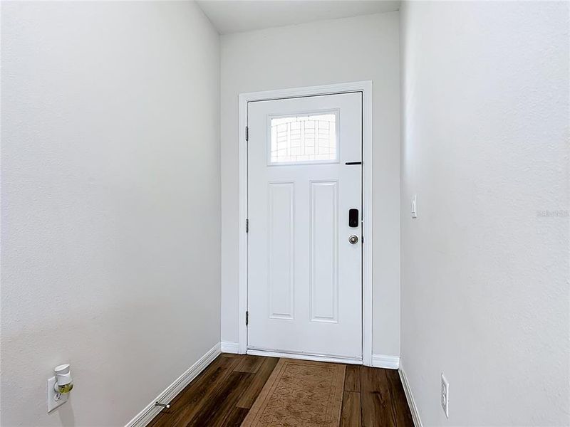 Spacious, unfurnished interior of a new home in Lawson Dunes, Haines City (Image 22).