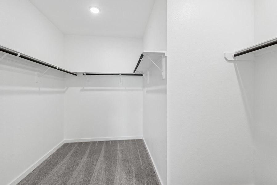 Spacious, unfurnished interior of a new home in Indian Springs, Crosby (Image 20).