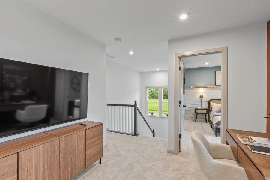 Representative furnished interior of a home built from the Fairfax by Fischer Homes in Bridle Run, Louisville (Image 18).