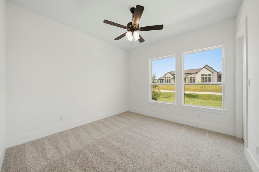 Spacious, unfurnished interior of a new home in Bentwood Farms, Montgomery (Image 25).