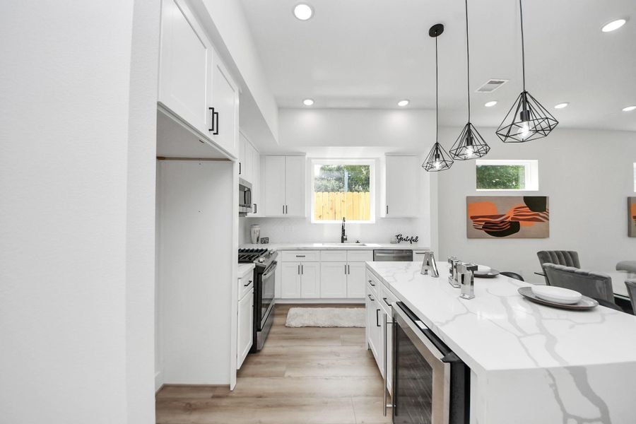 Wine cooler Wine cooler