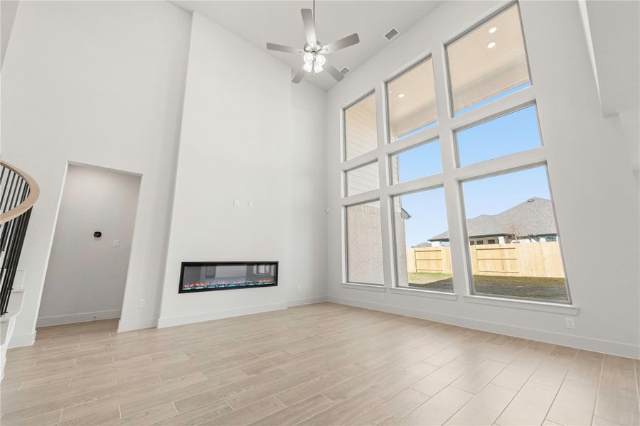 Spacious, unfurnished interior of a new home in ARTAVIA®, Conroe (Image 21).