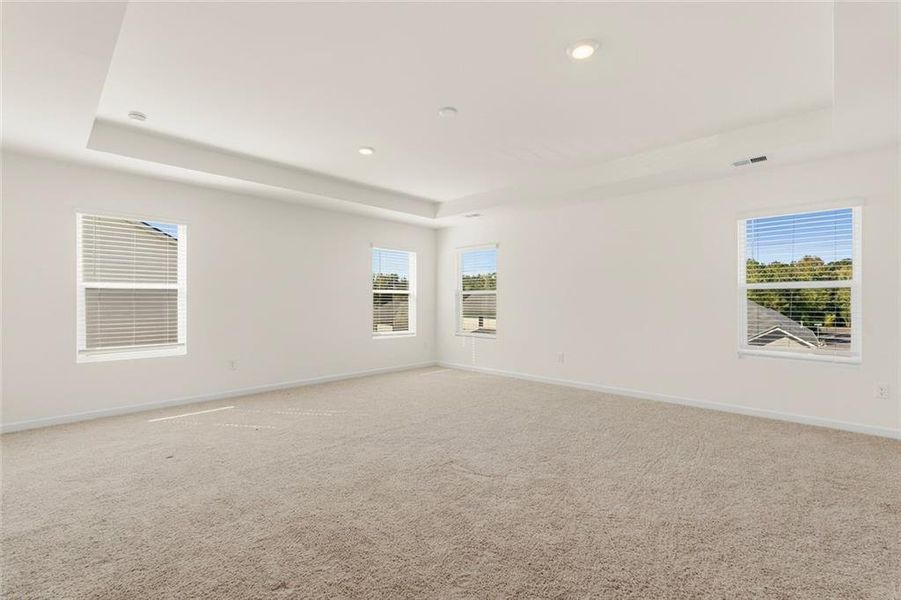 Spacious, unfurnished interior of a new home in Bridle Creek, Locust Grove (Image 22). Spacious, unfurnished interior of a new home in Bridle Creek, Locust Grove (Image 22).