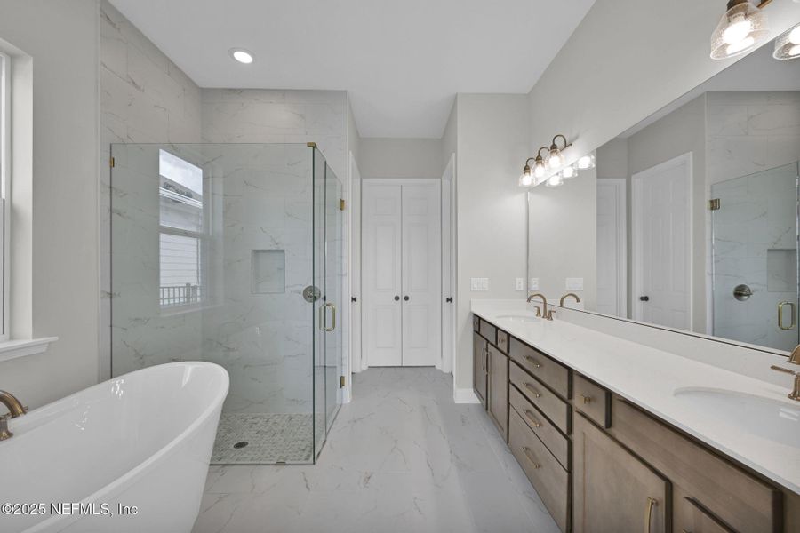 Furnished interior view inside a new home in Amelia National Country Club, Fernandina Beach (Image 5). Furnished interior view inside a new home in Amelia National Country Club, Fernandina Beach (Image 5).