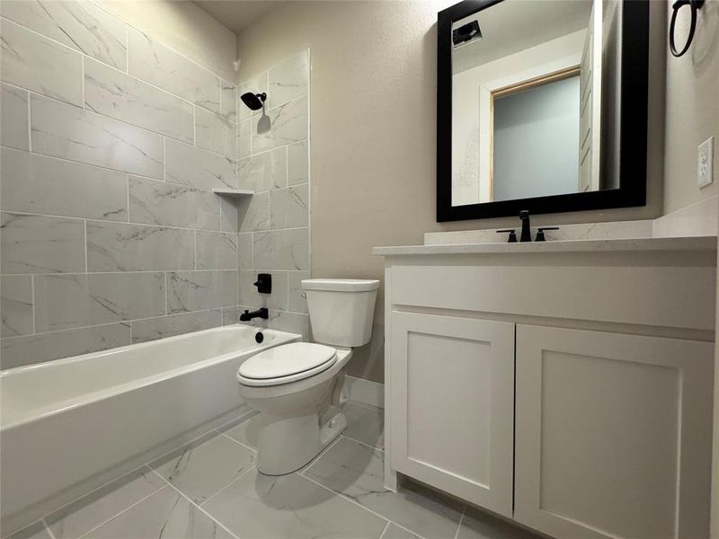 Image 19 of a home in Coyote Crossing. Image 19 of a home in Coyote Crossing.