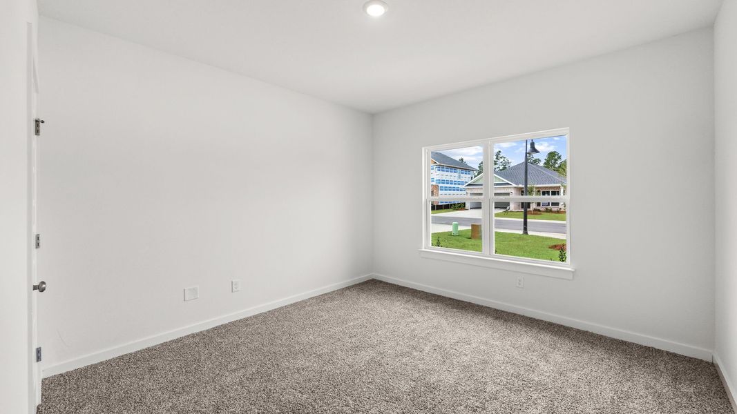 Representative unfurnished interior of a home built from the Walker by D.R. Horton in Ashton Park Phase III, Freeport (Image 15).