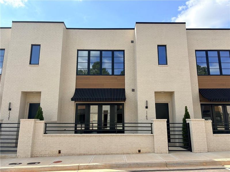 Image 19 of a home in .