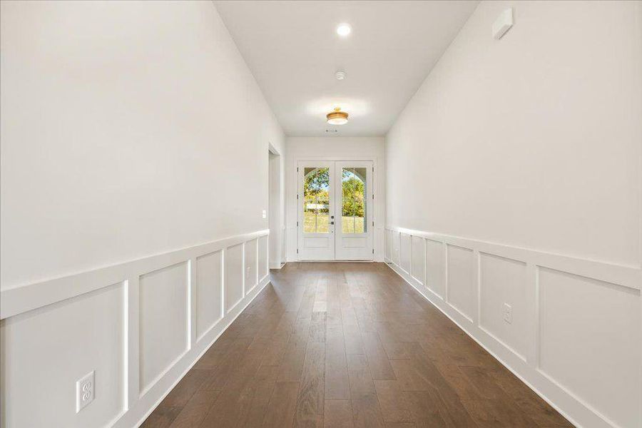 Spacious, unfurnished interior of a new home in Brooks Pond, Cumming (Image 29). Spacious, unfurnished interior of a new home in Brooks Pond, Cumming (Image 29).
