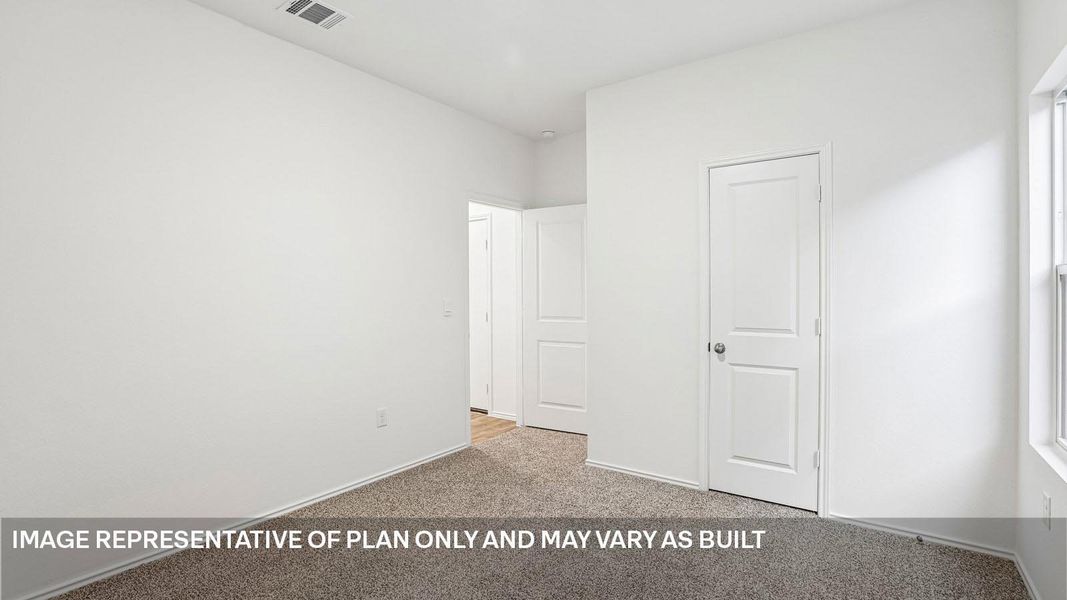 Spacious, unfurnished interior of a new home in Wayside, Uhland (Image 28).