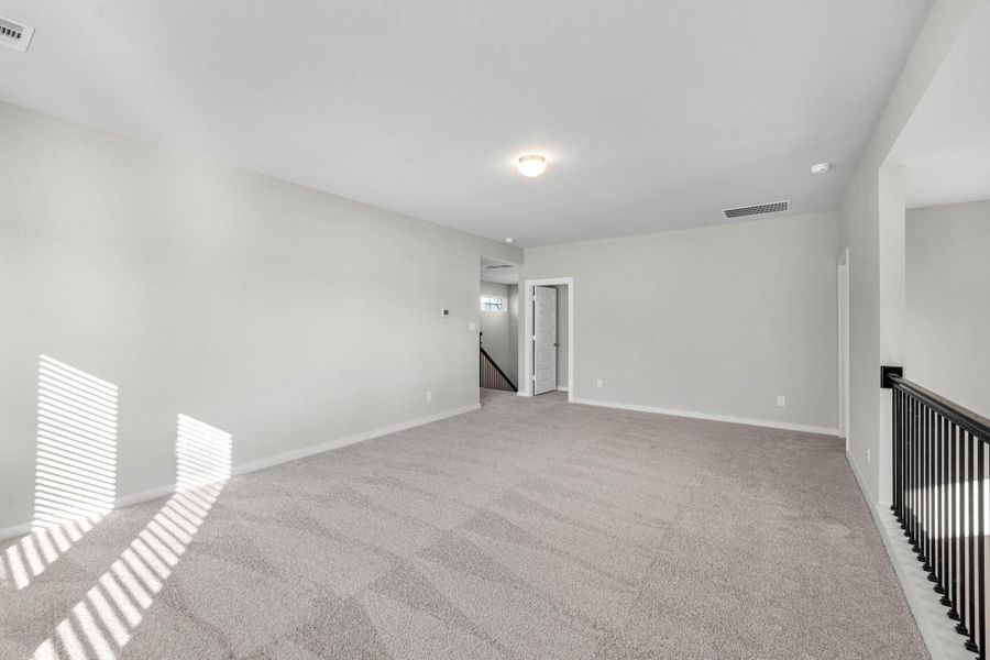 Spacious, unfurnished interior of a new home in Briarwood Crossing, Rosenberg (Image 22). Spacious, unfurnished interior of a new home in Briarwood Crossing, Rosenberg (Image 22).