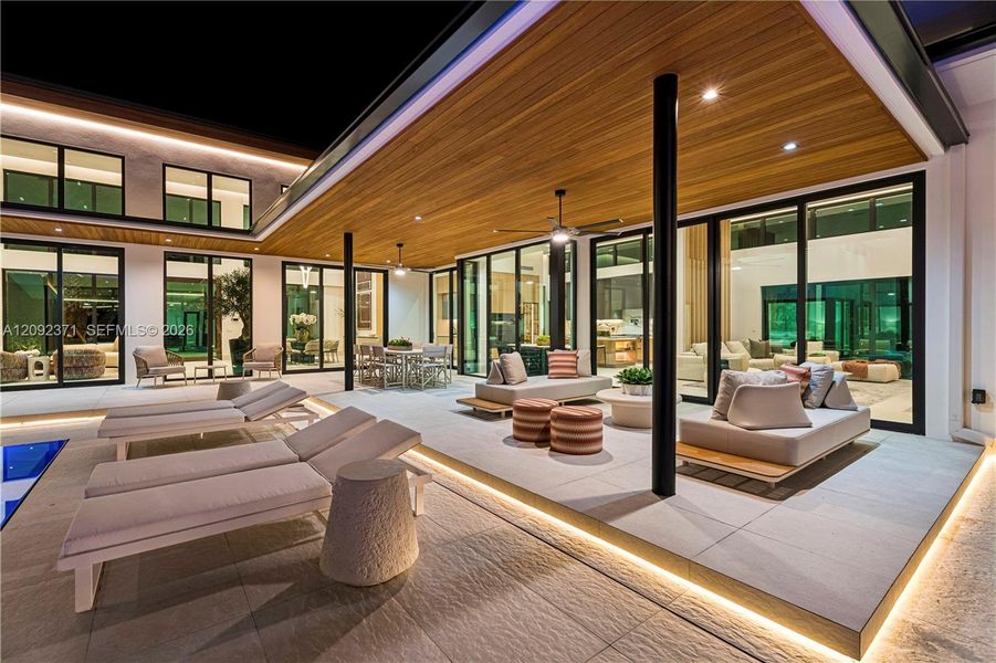 Exterior details and patio area of a home in , Pinecrest (Image 23).