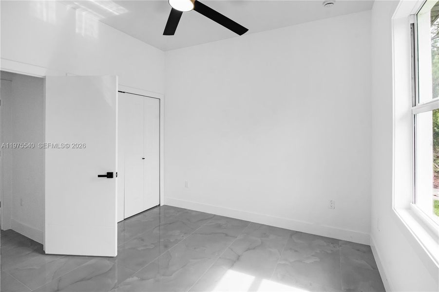 Spacious, unfurnished interior of a new home in , Lehigh Acres (Image 17).