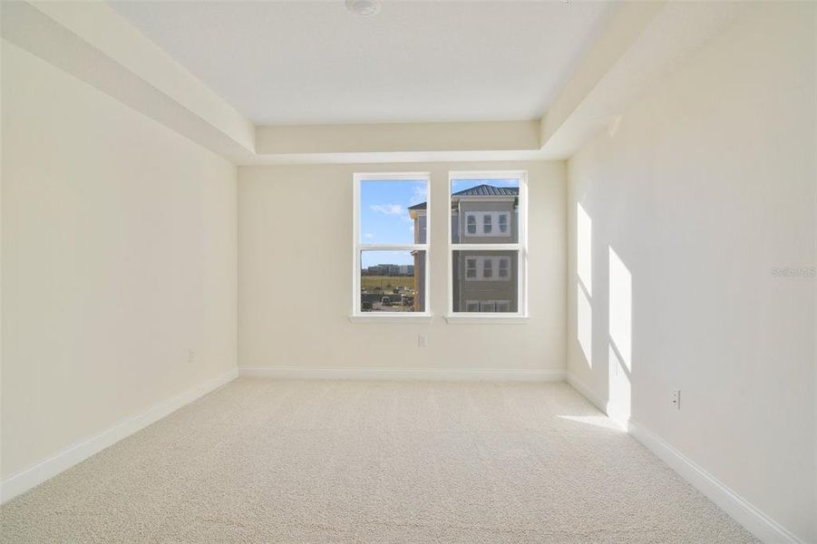 Spacious, unfurnished interior of a new home in Gatherings® of Lake Nona, Orlando (Image 17).