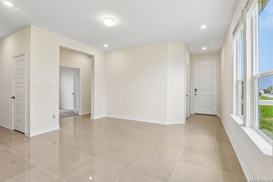 Spacious, unfurnished interior of a new home in Woodside Farms, Seguin (Image 18). Spacious, unfurnished interior of a new home in Woodside Farms, Seguin (Image 18).