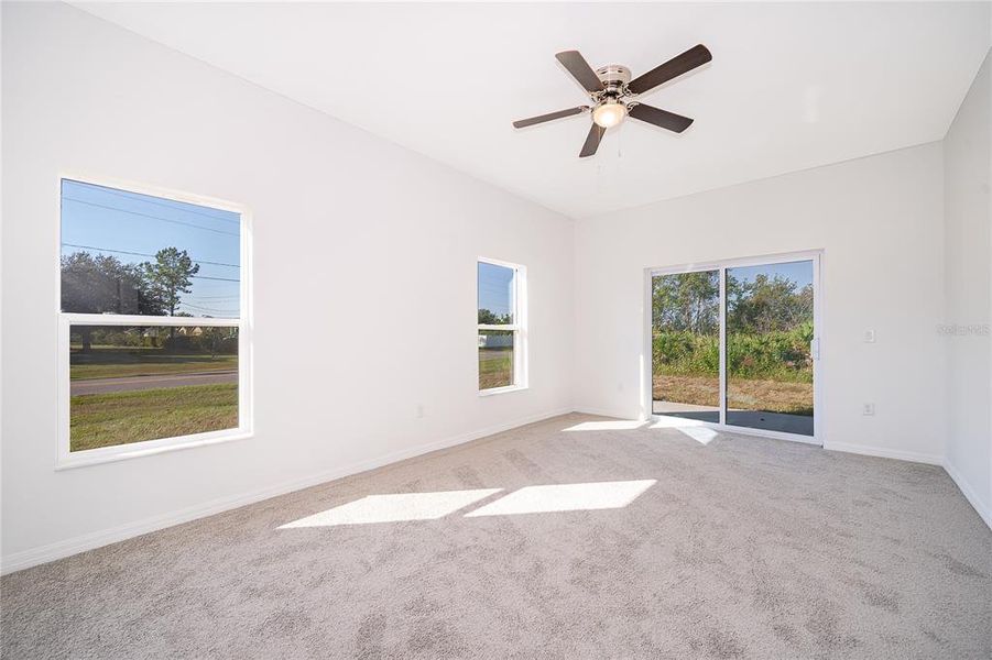 Spacious, unfurnished interior of a new home in , Kissimmee (Image 23). Spacious, unfurnished interior of a new home in , Kissimmee (Image 23).