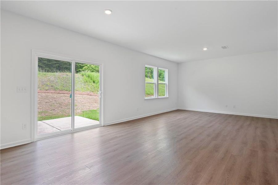 Spacious, unfurnished interior of a new home in Avery Ridge, Gainesville (Image 19).
