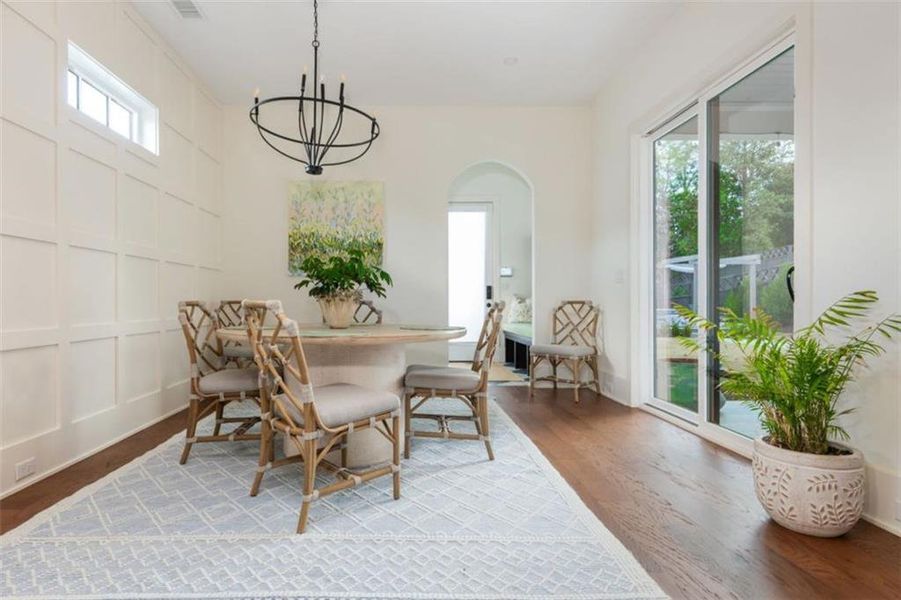 Furnished interior view inside a new home in Barrington Place, Roswell (Image 44). Furnished interior view inside a new home in Barrington Place, Roswell (Image 44).