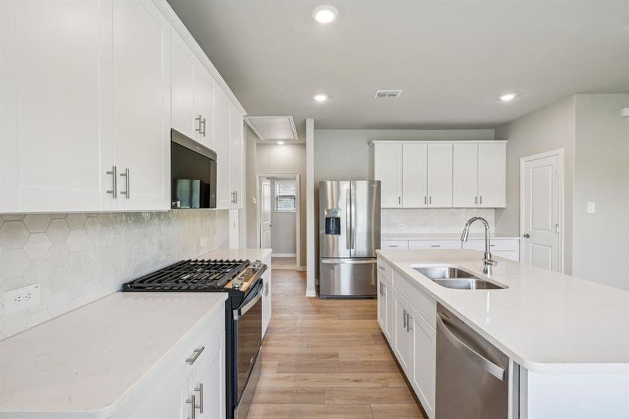 Photo is not of the actual home, but is an inspirational photo of builder’s model home and may depict options, furnishings, and/or decorator features that are not included.