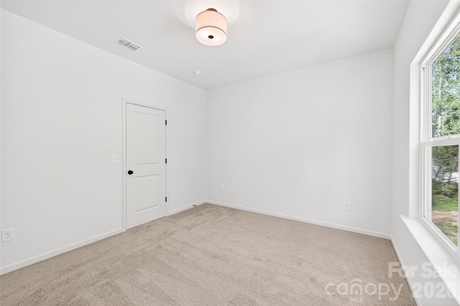 Spacious, unfurnished interior of a new home in , Mooresville (Image 22).